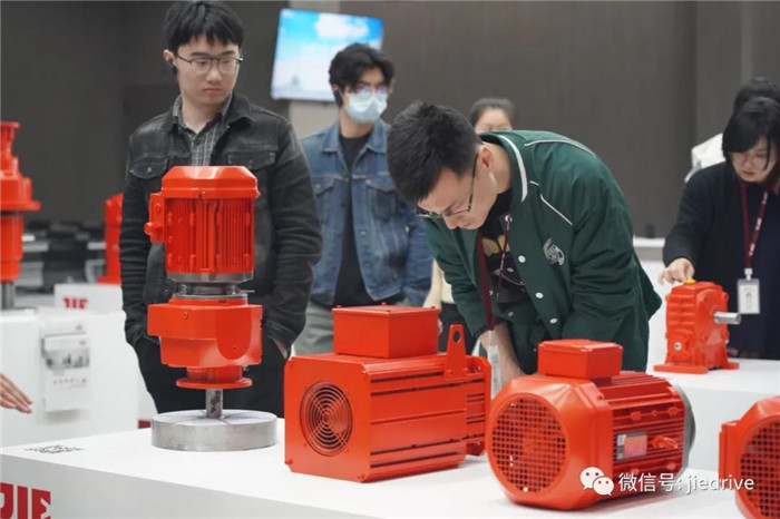 UG环球|官方网站