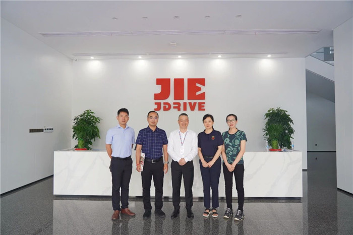 UG环球|官方网站