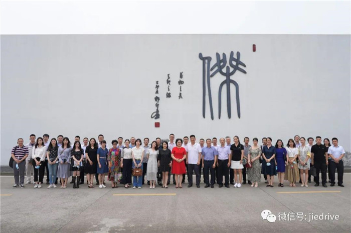 UG环球|官方网站