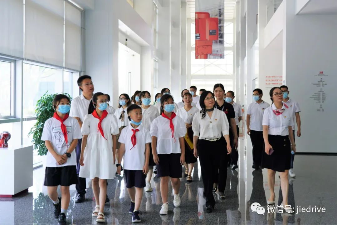 UG环球|官方网站